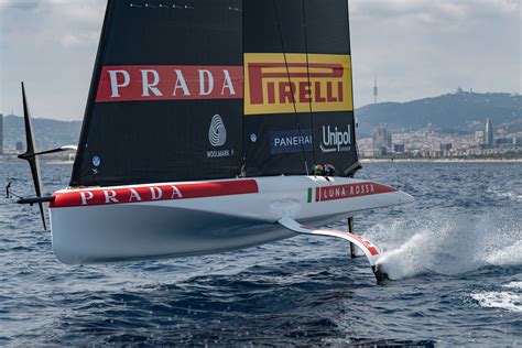 coppa america vela prada|Luna Rossa Prada Pirelli ya navega en Barcelona .